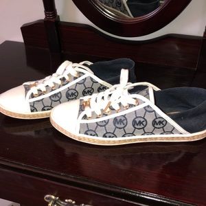 MK shoes